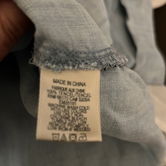 Cloth & Stone Lightweight Tencel “denim” Shirt - Picture 7 of 7